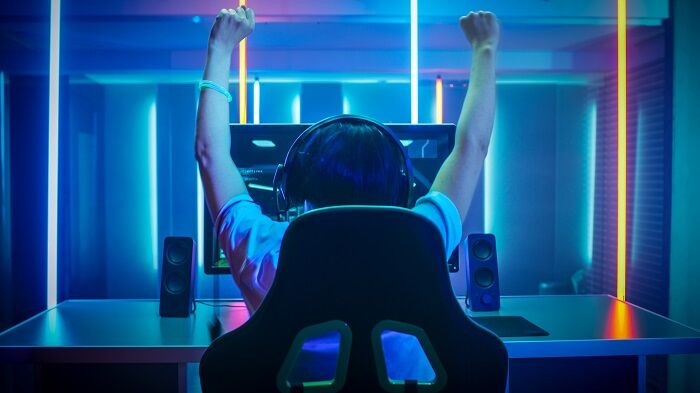 gamer4 - 700